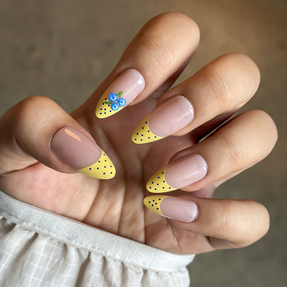 Decorative Press-On Nail Art Set Stornfield