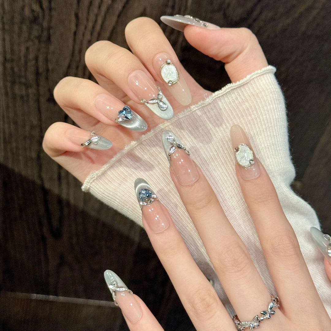 Decorative Crystal-Embellished Press-On Nail Art Set