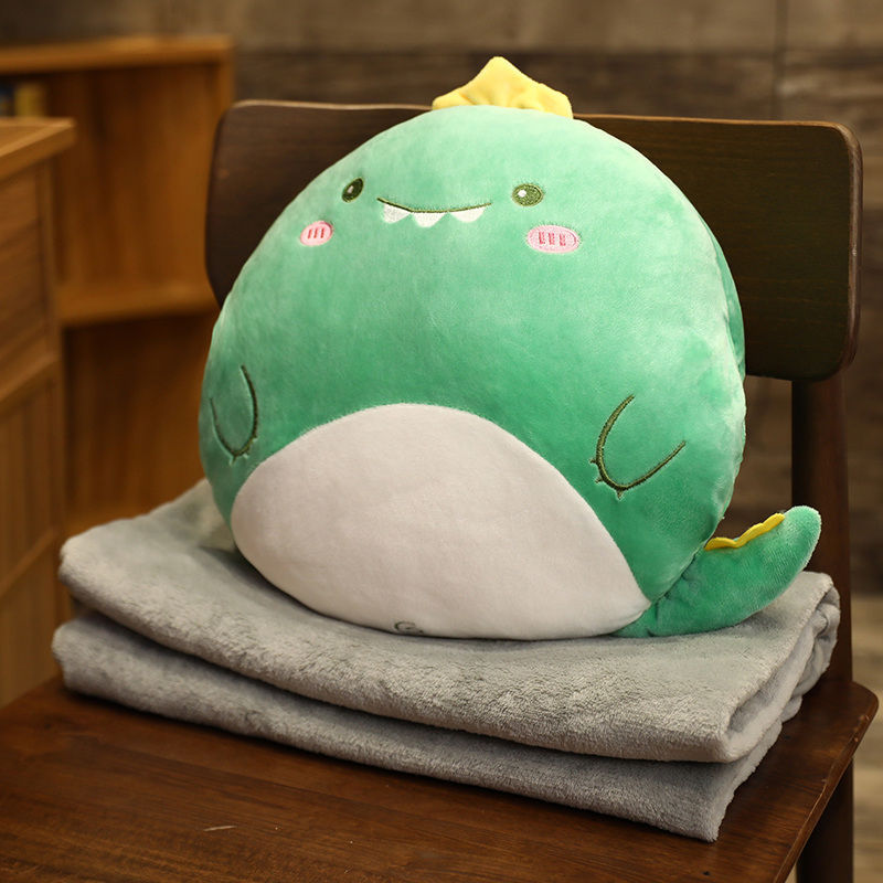 Plush carrot cushion and blanket set Stornfield