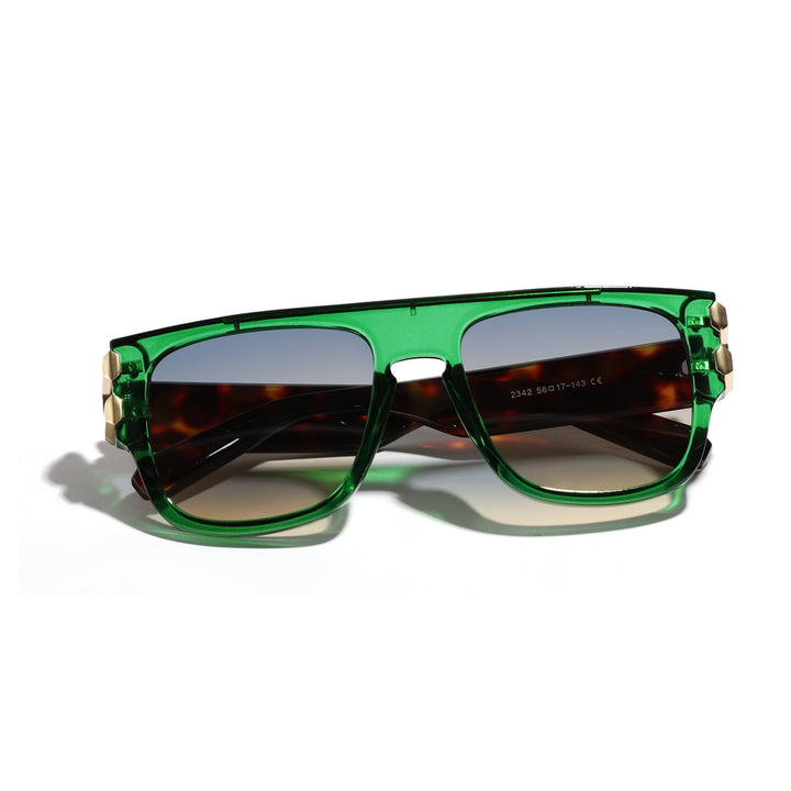 Ladies trendy oversized sunglasses with striking design Stornfield