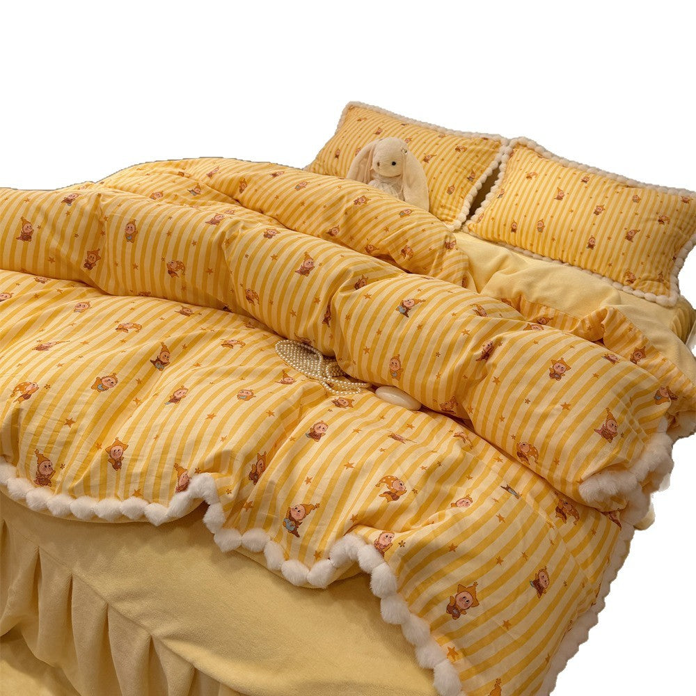 Cute bedding set with teddy fleece reversible function and pompom edge