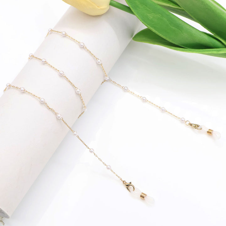 Pearl Accented Eyewear Chain Stornfield