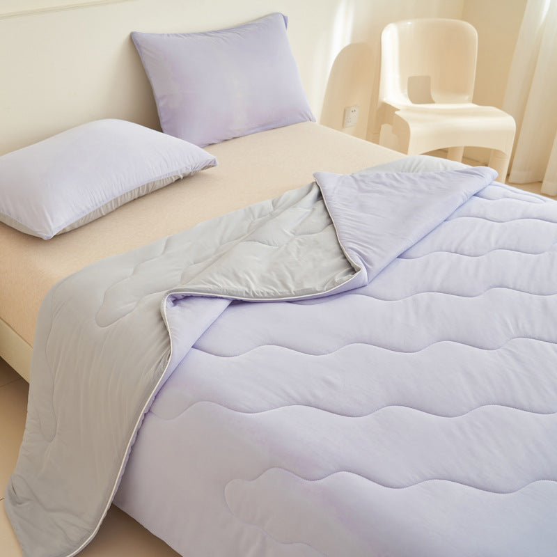 Ultra-Soft Cooling Summer Blanket – Lightweight Ice Silk Comforter, Breathable & Machine Washable Air Conditioning Quilt | Stornfield