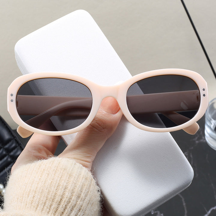 Women's elegant oversized sunglasses with protective UV protection Stornfield