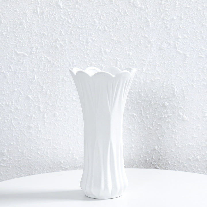 Elegant Floral Design Ceramic Vase Stornfeild 1790310307