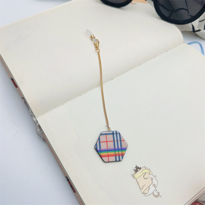 Heart-Designed Eyewear Chain Holder Stornfield