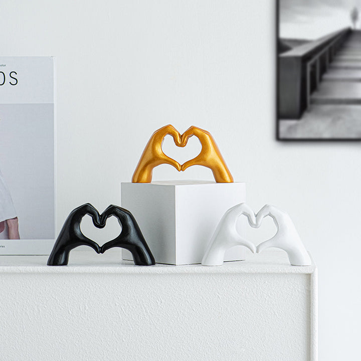 Decorative Heart-shaped Sculpture Stornfield