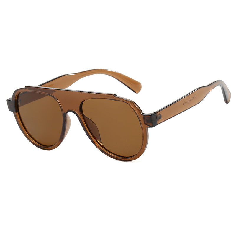 Women's stylish black sunglasses in modern design Stornfield