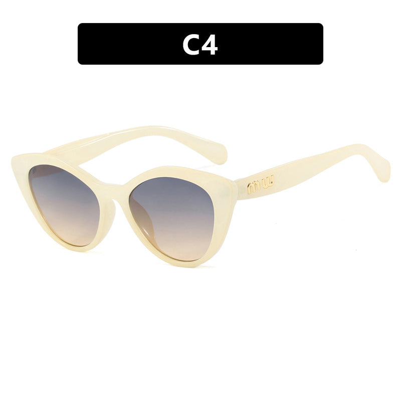 Women elegant Cat-Eye sunglasses with luxurious high-quality frame Stornfield