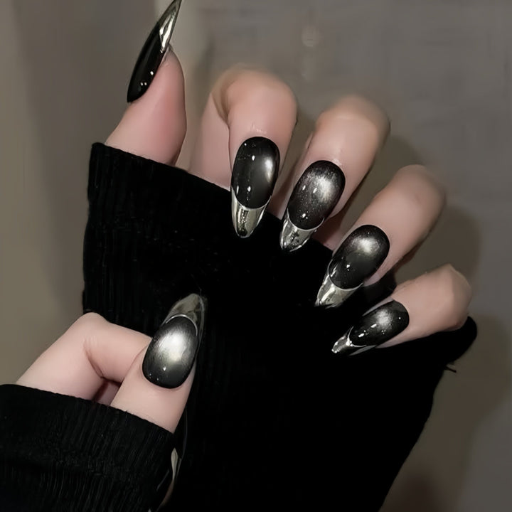 Artful Abstract Design Press-On Nails Stornfield