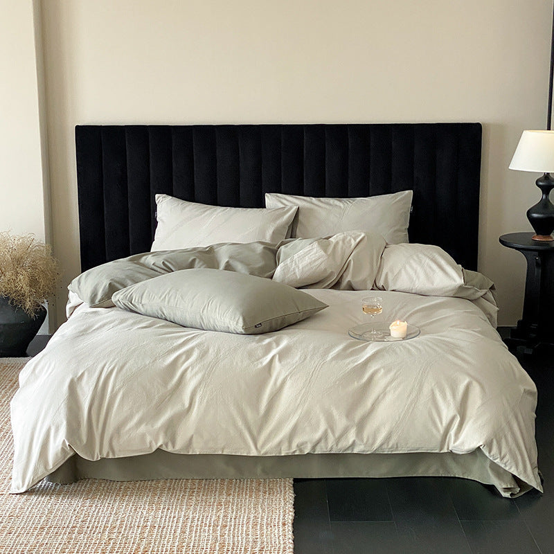 Bedding set made of cotton percale with a crinkled look and subtle texture