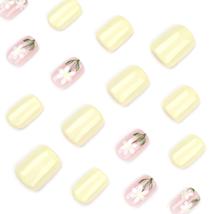 Artful nail extensions with elegant flower design Stornfield