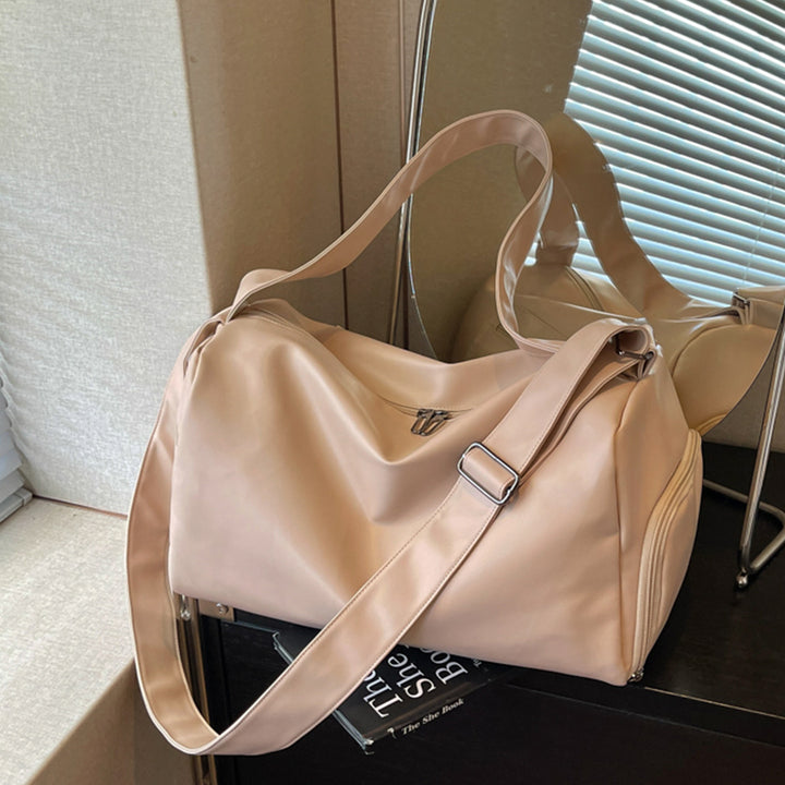Elegant and Functional Travel Bag Stornfield