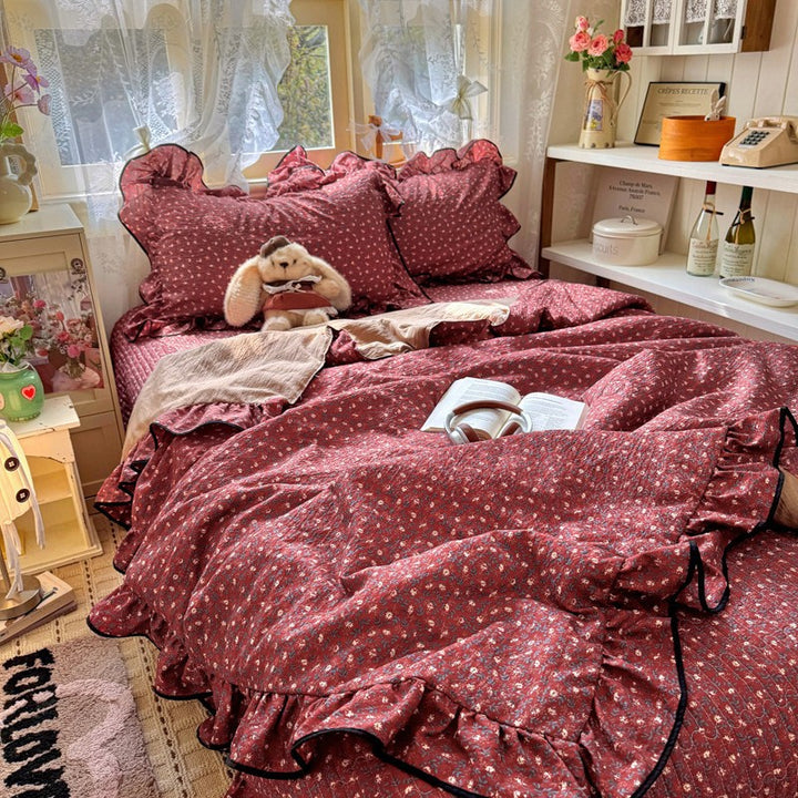 Floral Frill Edged Comforter Set