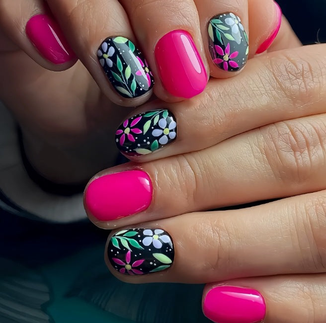 Artistic Floral Nail Art Stornfield 1789915965