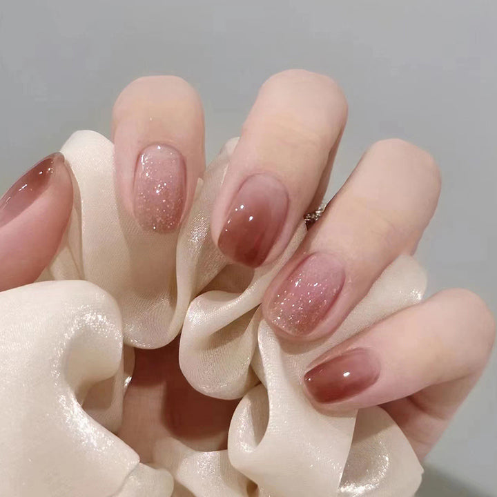 Glamorous nail designs Stornfield