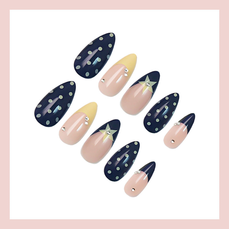 Artificial nail set with creative star and dot patterns Stornfield