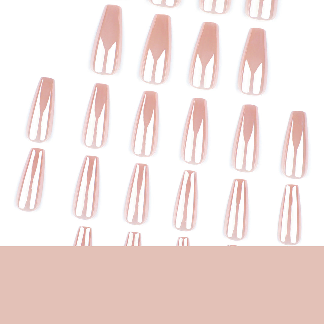 High-gloss stiletto nails Stornfield