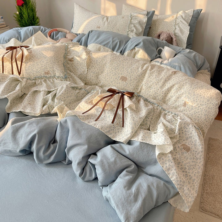 Ruffled Floral Patterned Duvet Set