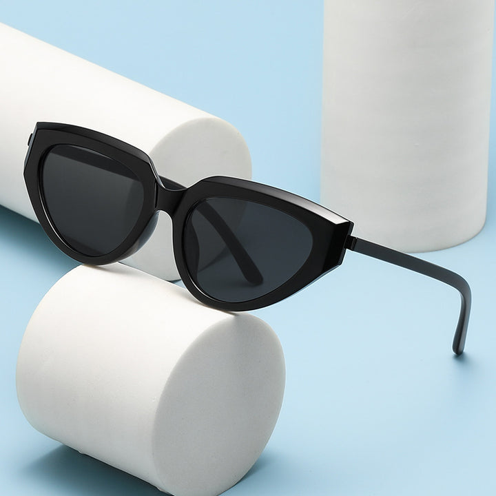 Ladies stylish Cat-Eye Sunglasses with durable plastic frame Stornfield