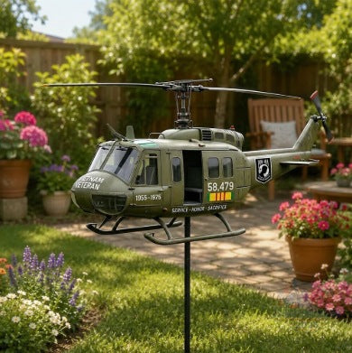 Helicopter Lawn Ornament Stornfield