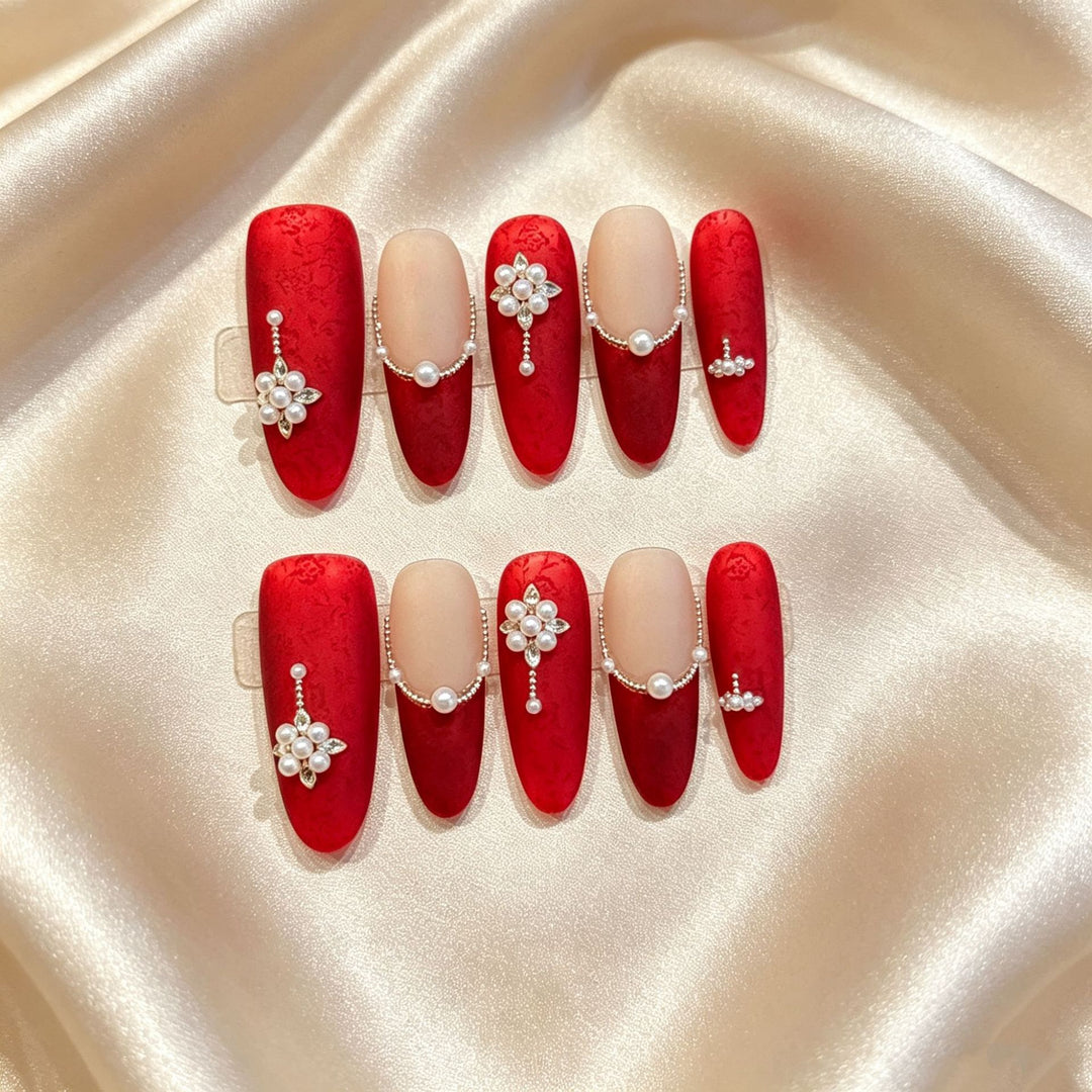 Luxurious Decorative Press-On Nail Set with Gem Accents