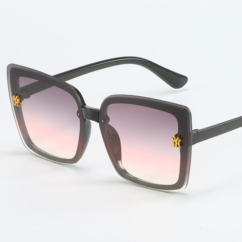 Ladies stylish square sunglasses with elegant details Stornfield