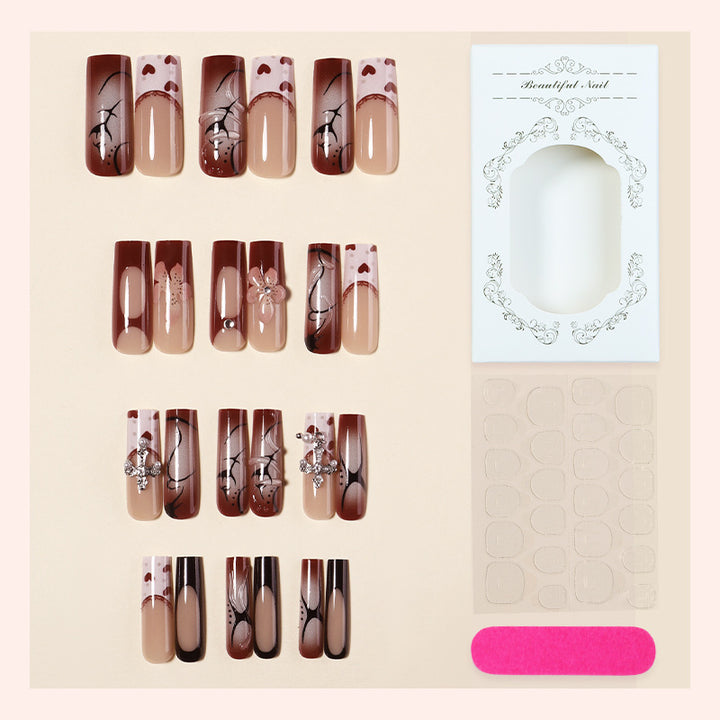 Artificial nail set with romantic flower and heart designs Stornfield