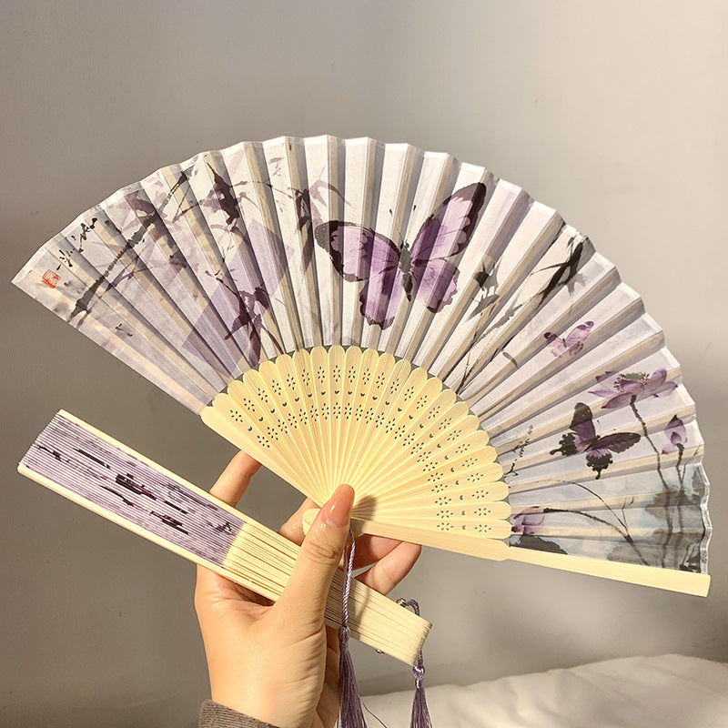 Elegant fan with elaborate butterfly motif Stornfield