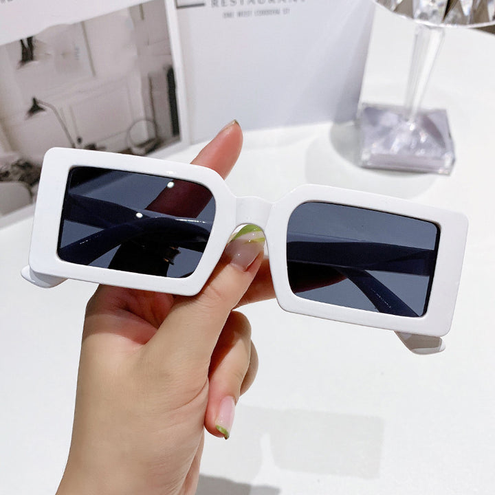 Ladies trendy square sunglasses with polarized lenses Stornfield
