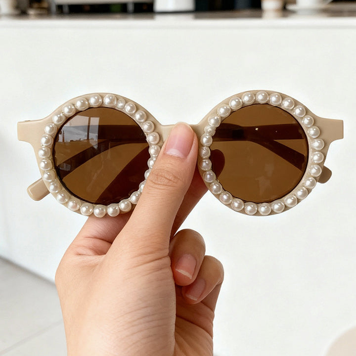 Elegant Pearl-Embellished Round Sunglasses Stornfield