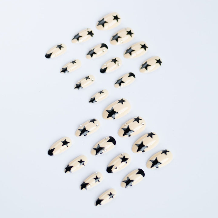 Glamorous Star Shaped Nail Art