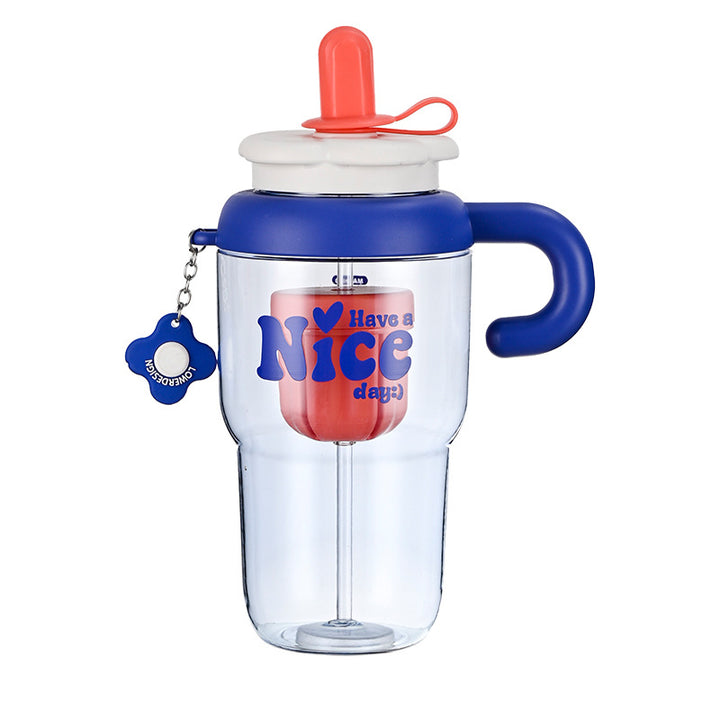 Unisex drinking cup with integrated straw and spill protection Stornfield