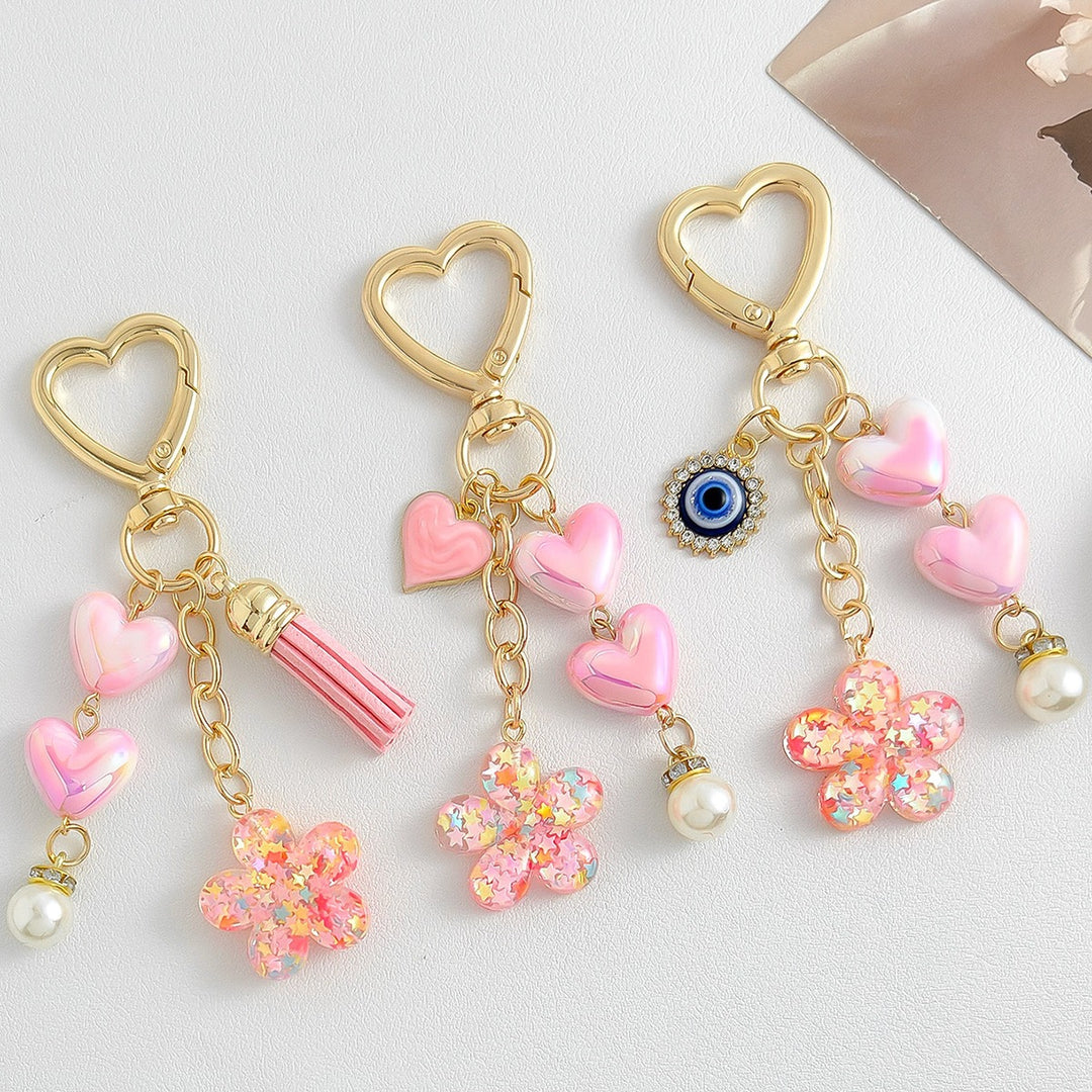 Playful keychain with hearts and flower motif Stornfield