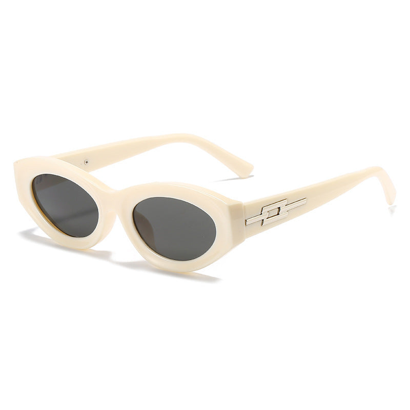 Stylish Retro Cat-Eye Sunglasses Stornfield