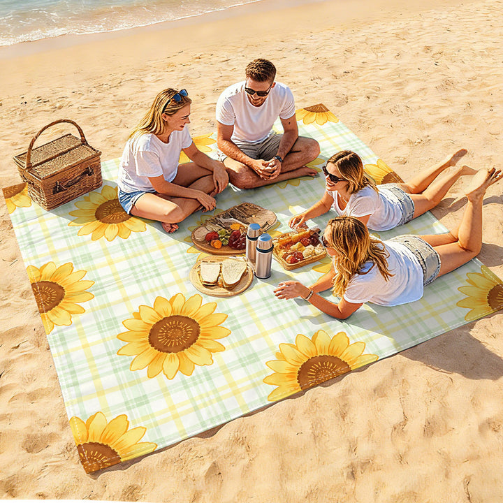 Mandala Design Beach Mat Stornfield