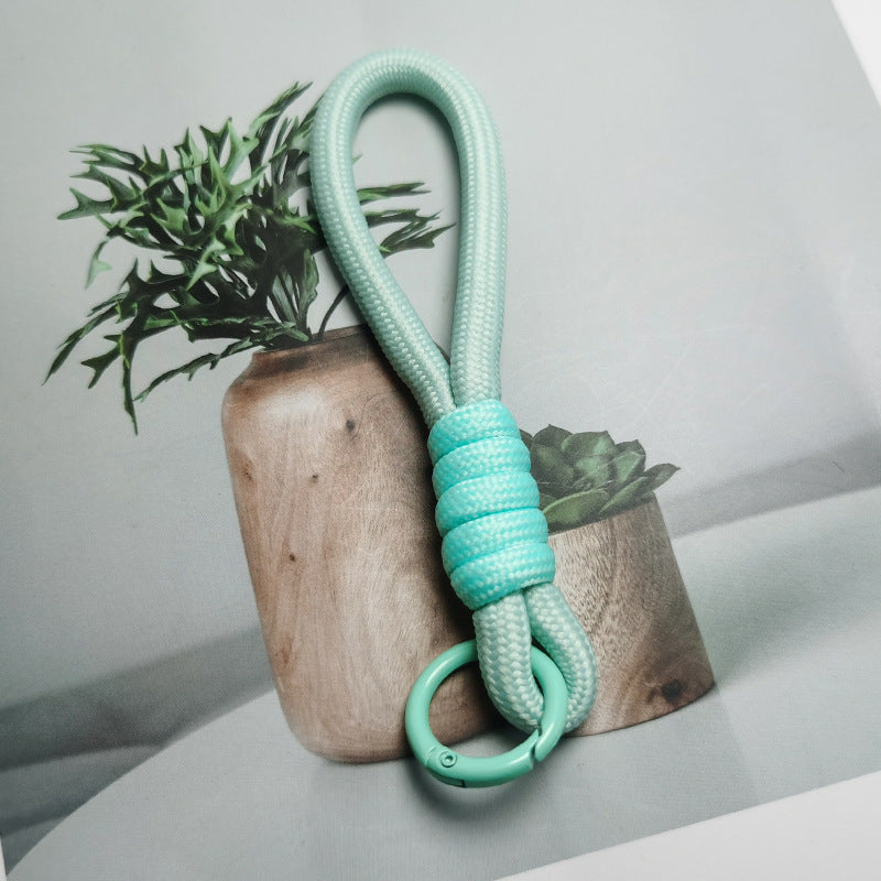 Heavy-Duty Paracord Keychain Holder Stornfield