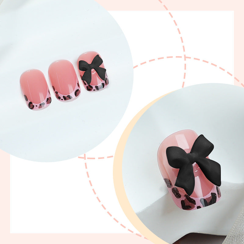 Decorative Press-On Nail Art Set with Unique Bow and Leopard Accents Stornfield