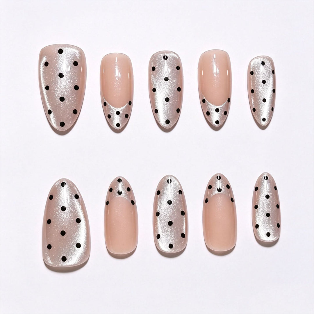 Polka Dot Decorative Press-On Nail Tips Stornfield