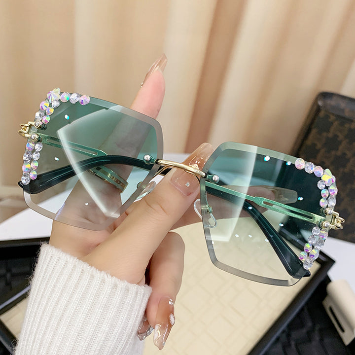 Ladies sunglasses with extravagant rhinestone frame Stornfield