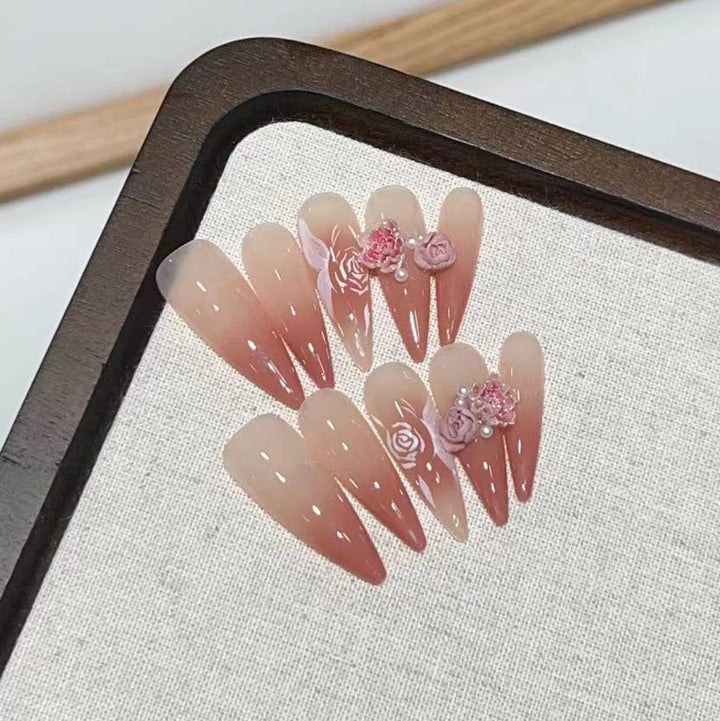 Elegant Floral Stiletto Press-On Nail Set Stornfield