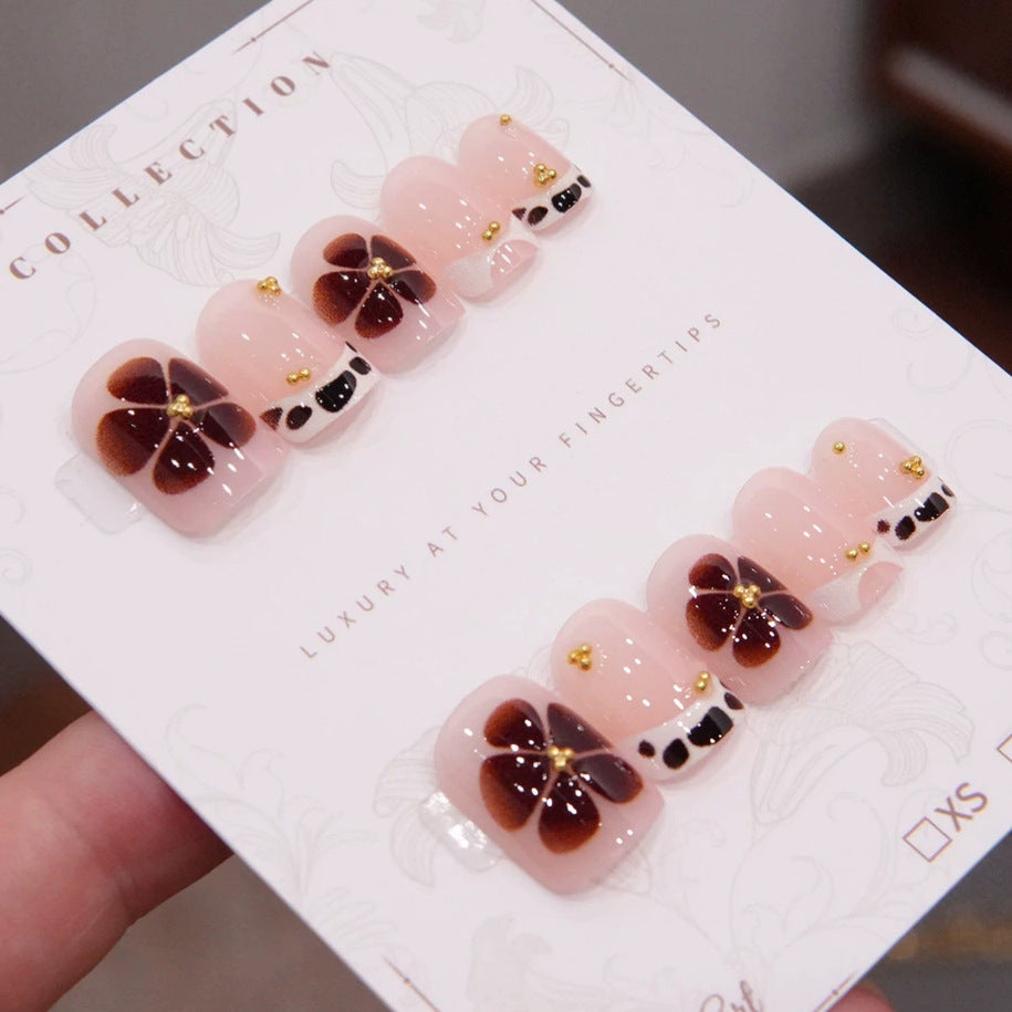 Luxury Decorative Press-On Nail Set