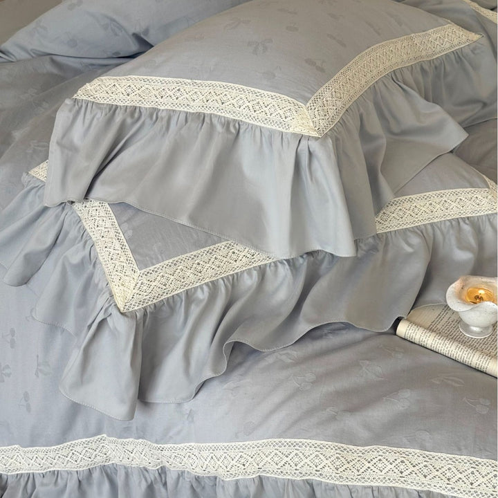Linen-Blend Jacquard Floral Duvet Cover Set with Ruffled Hem and Decorative Bolster