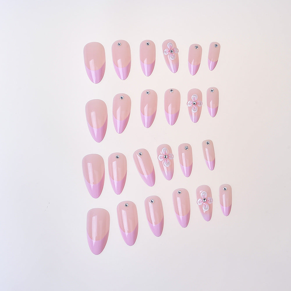 Elegant Floral-Accent Press-On Nail Set Stornfield