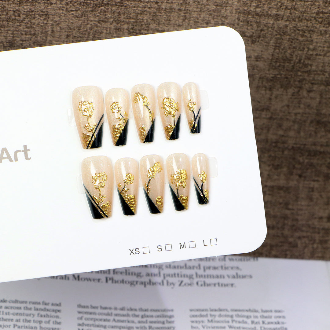 Decorative Press-On Nail Art Set with Elegant Floral Design Stornfield