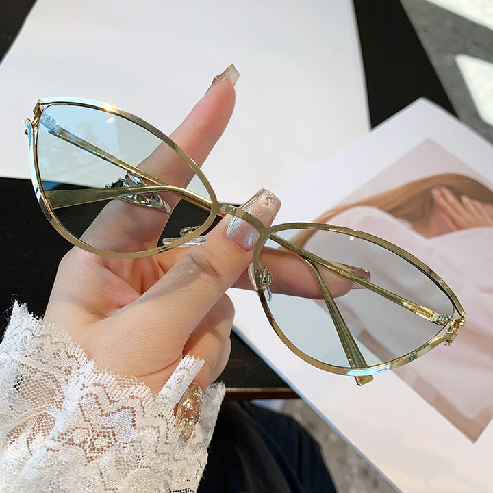 Ladies Cat-Eye Sunglasses with Elegant Metal Frame and UV Protection Stornfield