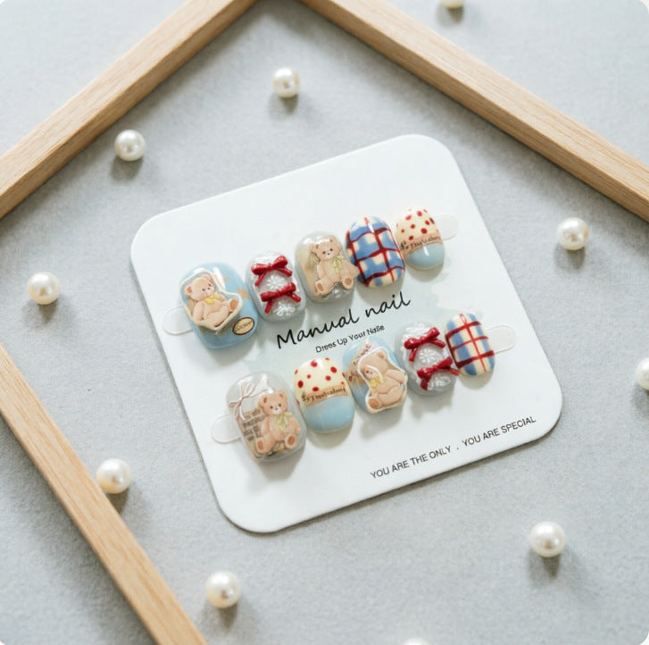Cute artificial nails with bear motif Stornfield