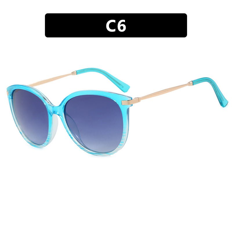 Women's sunglasses in trendy cat-eye design with lightweight frame and UV protection Stornfield