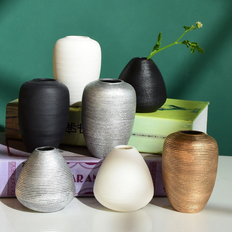 Minimalist Decorative Ceramic Vase
