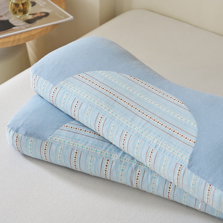 Ergonomic Sleep Pillow with Fine Pattern Structure Stornfield